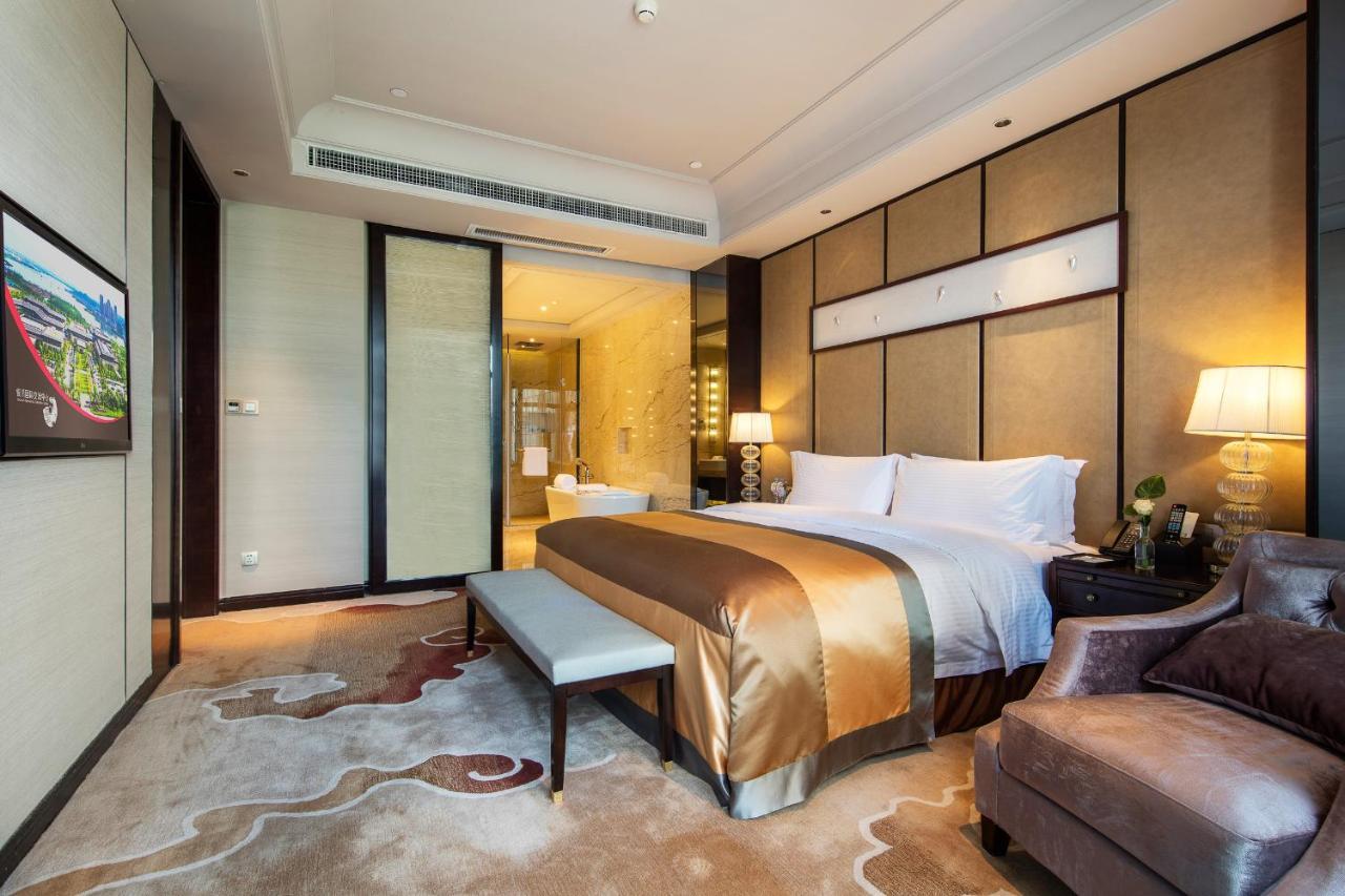 Primus Hotel Yinchuan Bagian luar foto